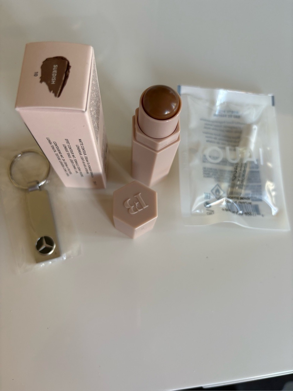 Fenty Beauty by Rihanna Match Stix Matte contour skinstick -Suedish